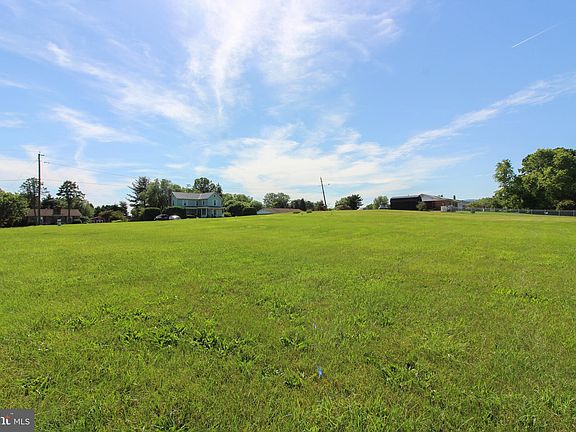 3rd image of 0 S Summit Ave