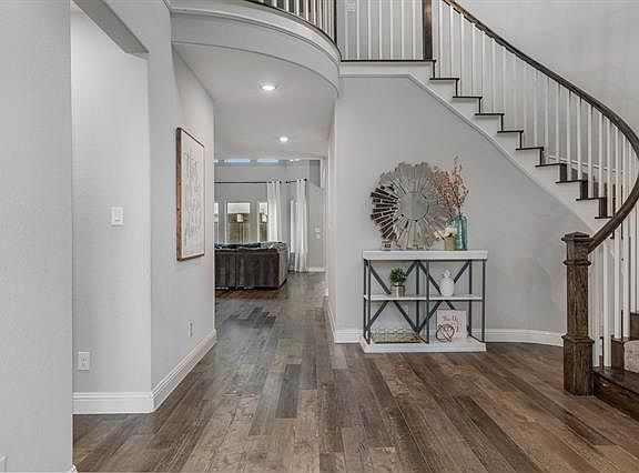 4th image of 7513 River Park Dr