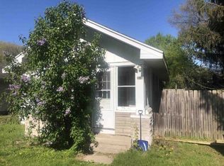 318 S Chestnut St, Osceola, IN 46561