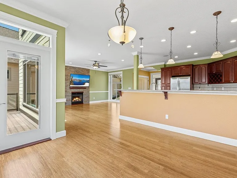 4334 Vineyard Ter — Photo 13