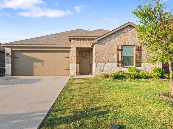 151 Seabiscuit Dr, Caddo Mills, TX 75135