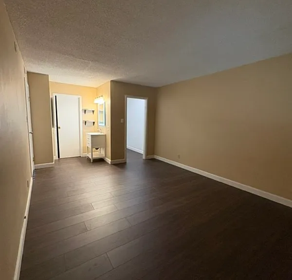 5100 Parkhurst Dr #1 — Photo 9