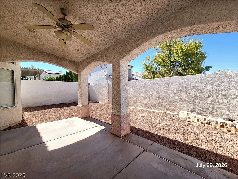 9436 Summer Rain Dr — Photo 19