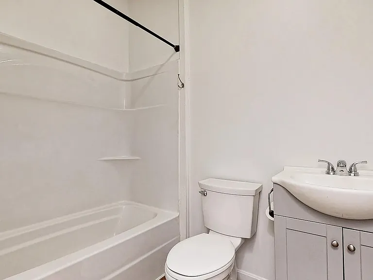 243 Spring St — Photo 7