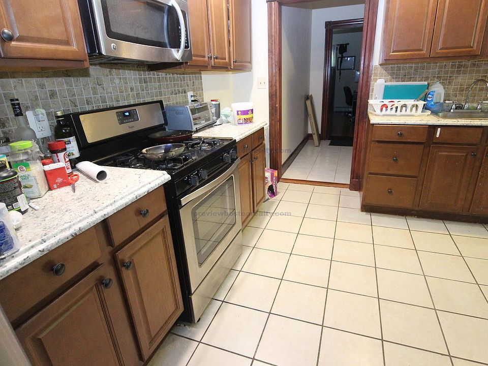 1st image of 173 Babcock St #135