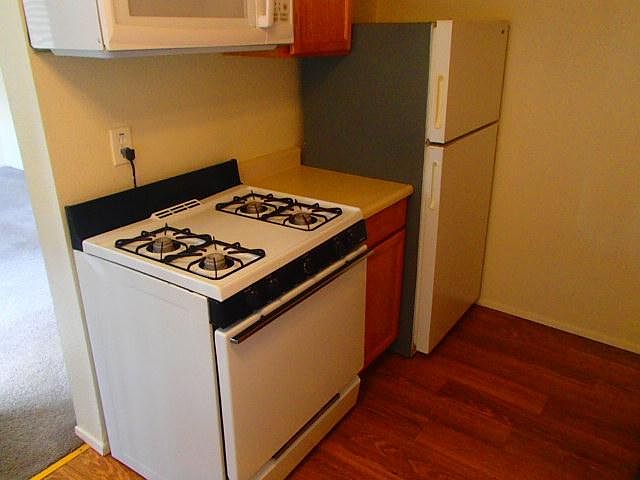 2nd image of 615 Travis Blvd APT 7