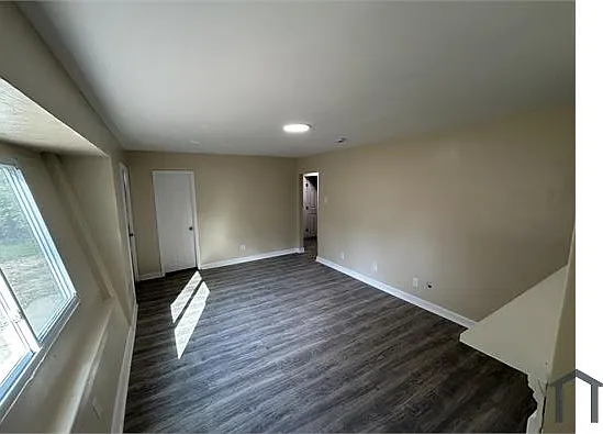 3 bed, 1188 sqft, $1,400 — Photo 2