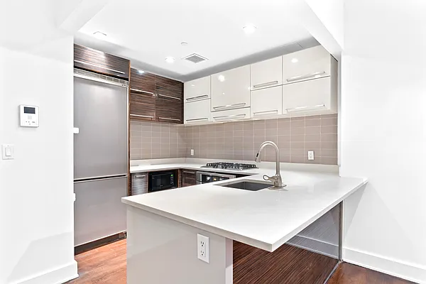 Sold by Compass | media 1