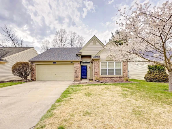 2128 S Bent Tree Dr, Bloomington, IN 47401
