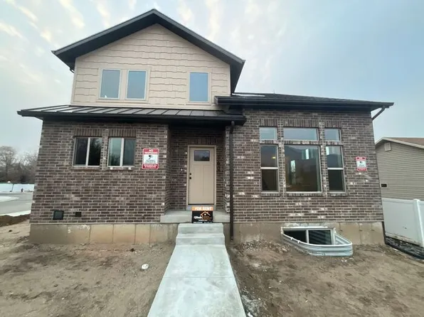 140 N Fenway Fields Dr, Ogden, UT 84404