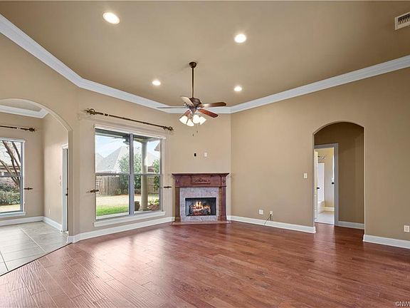 4th image of 538 Chinquipin Dr