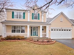 52 Crisfield Dr, Grayslake, IL 60030