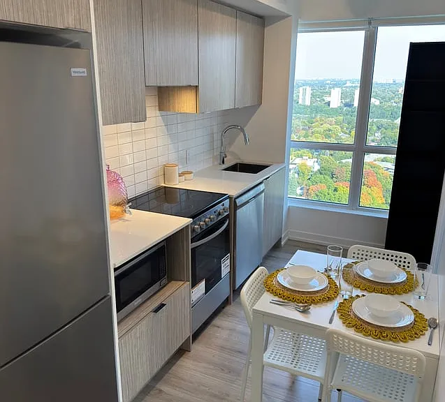 395 Bloor St E #3010B — Photo 4