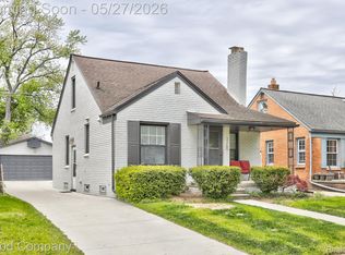 3269 Royal Ave, Berkley, MI 48072
