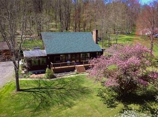 208 Hook City Rd, Bruin, PA 16022