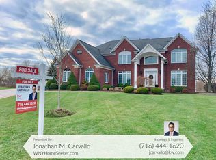 8901 Stonebriar Dr, Clarence Center, NY 14032