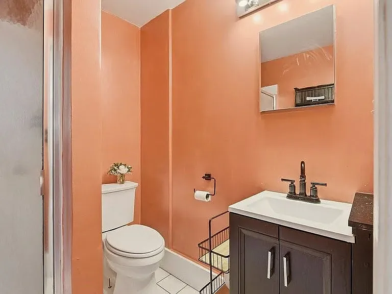 85 Highland Ave — Photo 9