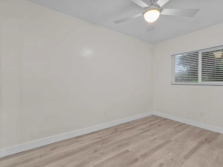 2918 Dickens St #2918 — Photo 15