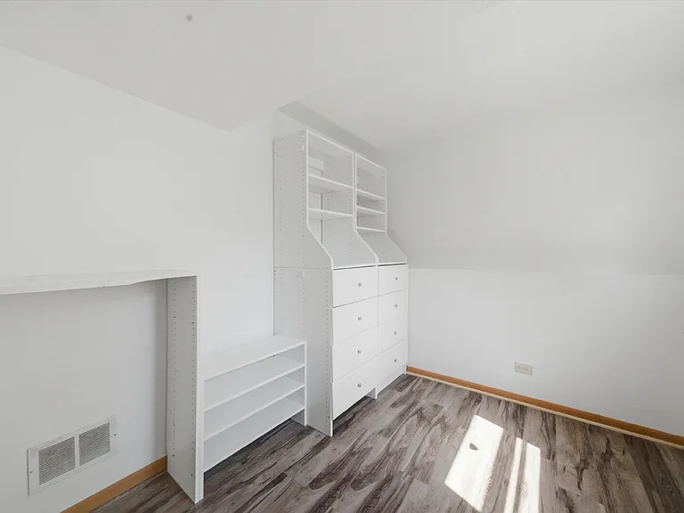 3003 Gilboa Ave — Photo 18