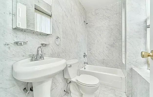 Rented by Corcoran | media 7