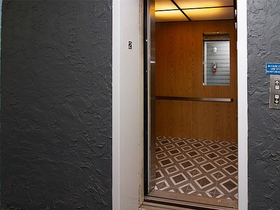 2nd image of 1507 Northlake Dr #15-G-111