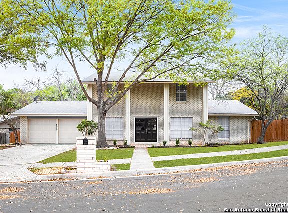 3rd image of 6019 Crown Way