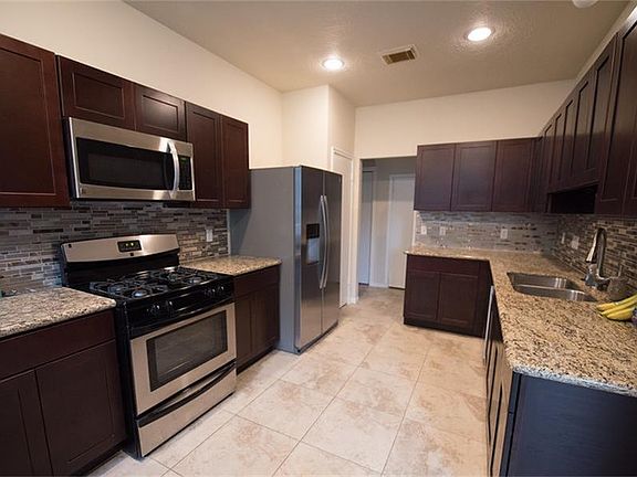 3rd image of 16111 Copper Canyon Dr