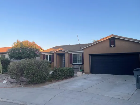 6671 E Harwood Ave, Fresno, CA 93727