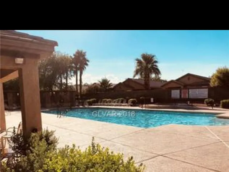 Pool heated can be used 24hrs a day an the gym