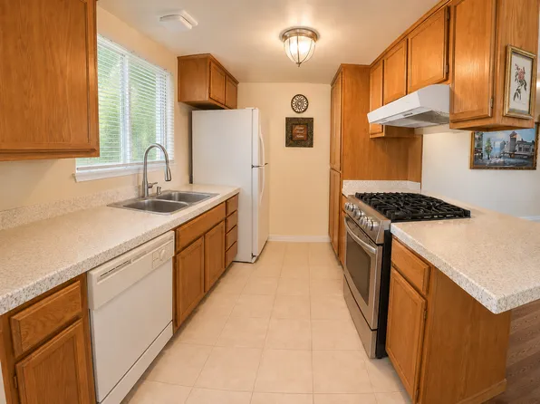 5956 Via Casitas, Carmichael, CA 95608