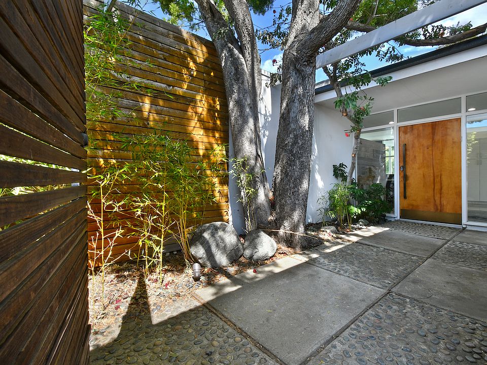 3744 Cody Rd, Sherman Oaks, CA 91403 | Zillow