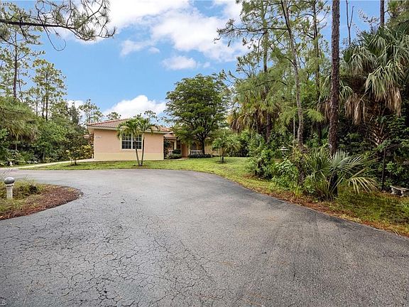 3rd image of 24300 Mountain View DR