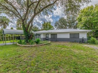 8850 W Riverglen Ct, Homosassa, FL 34448