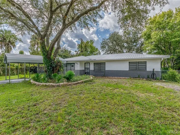 8850 W Riverglen Ct, Homosassa, FL 34448