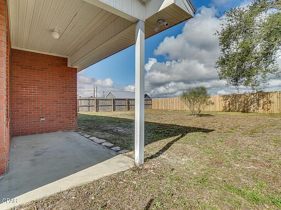 3rd image of 5313 Peppertree Ct