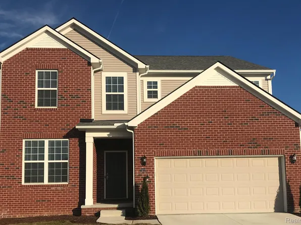 2862 Trillium Hills Dr, Commerce Township, MI 48382
