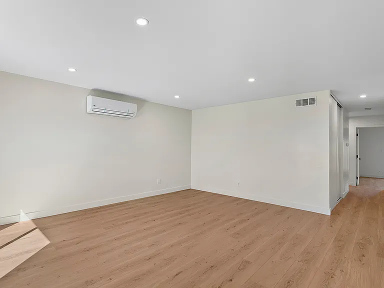 5612 Zircon St — Photo 5