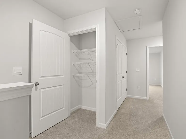 5976 Skylar Dr — Photo 29