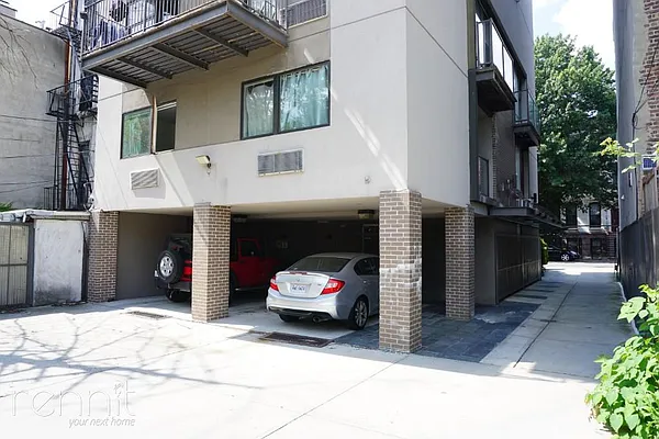 Rented by Rennit Inc. | media 48