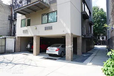 Rented by Rennit Inc.