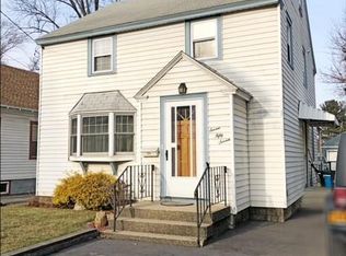 757 Curry Rd, Schenectady, NY 12306