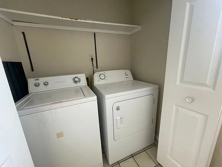 350 S Wildwood Dr #D3 — Photo 10