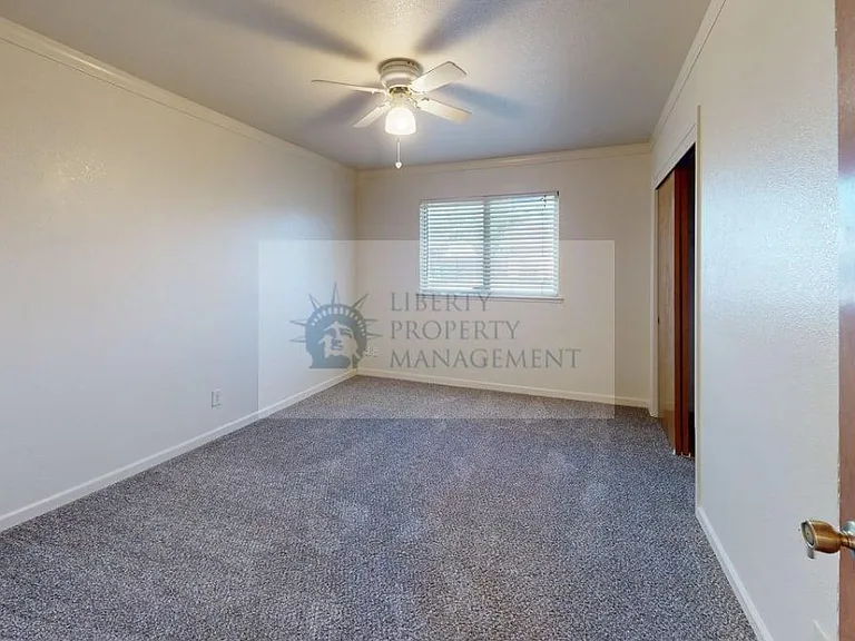 1558 Springcreek Way — Photo 12