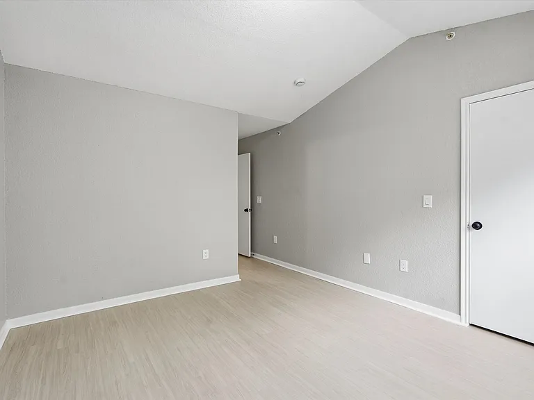 The Villas at North Oak — Photo 16