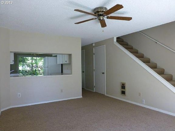 2nd image of 7006 NE 43rd St APT E