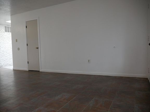 5th image of 268 Garden Ave SW
