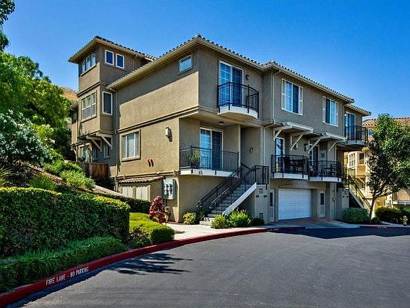 3rd image of 2624 Villa Cortona Way