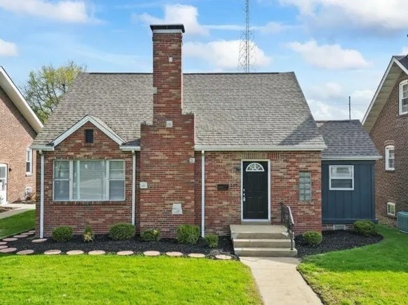 2121 W Main St, Belleville, IL 62226