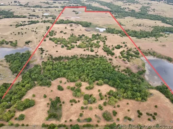 4594 Red Oak Rd, Sulphur, OK 73086