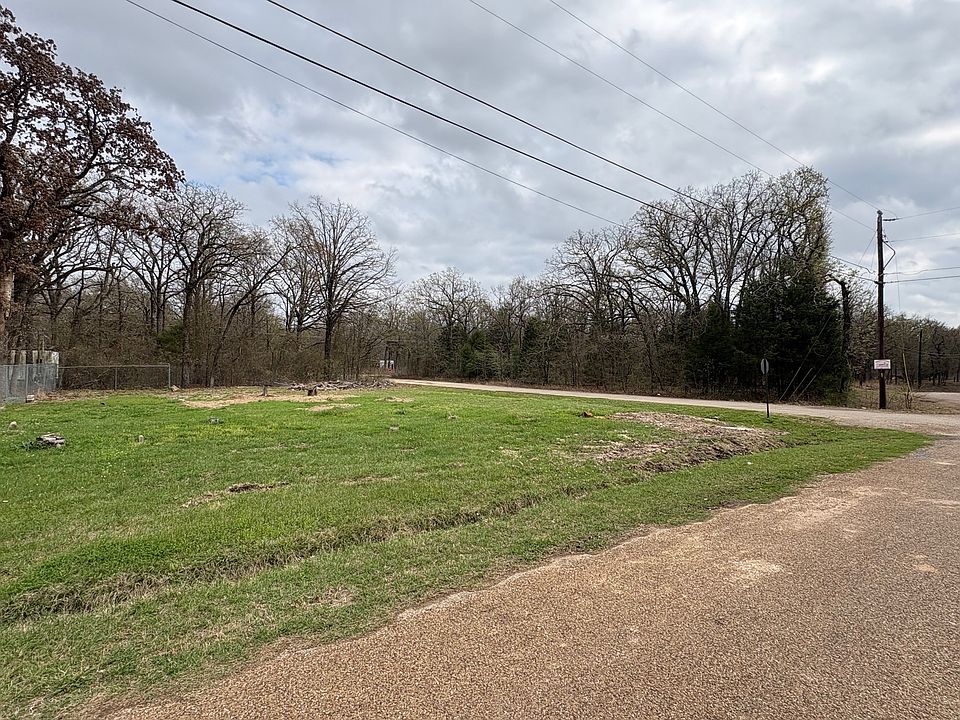2nd image of 145 Kanawka Rd